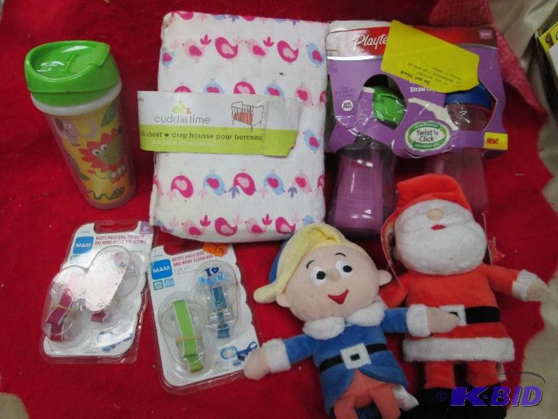 lot 237 image: Sippy cups, clips for pacifiers, Fitted crib ...