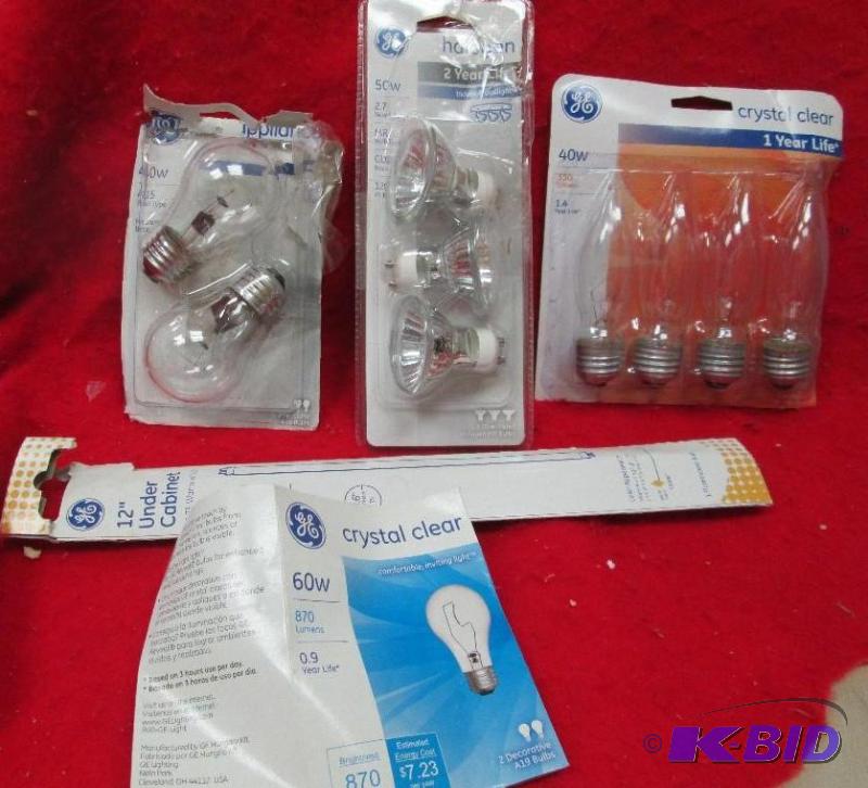 lot 265 image: GE Crystal clear 40W lightbulbs, GE halogen 5...