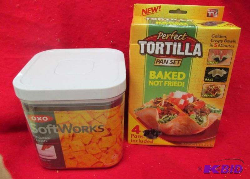 lot 99 image: Oxo soft works pop container 2.6 qt and Perfe...
