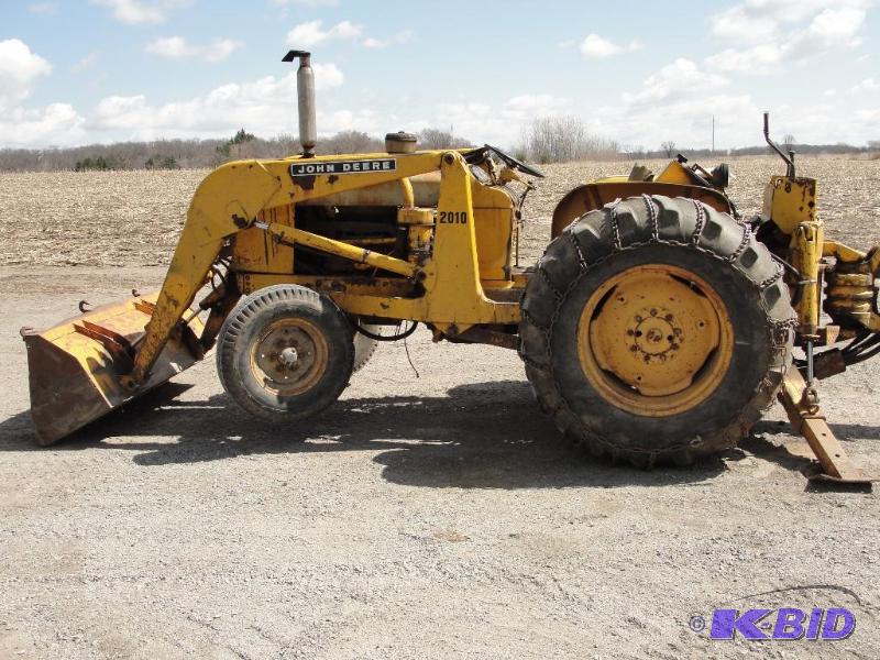 2010 JD Backhoe