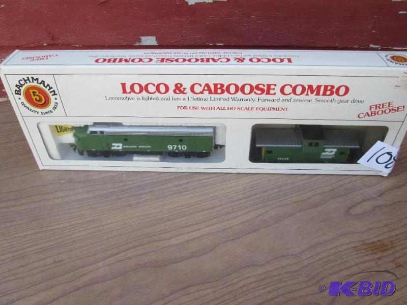 Bachmann loco and caboos combo, in original b...
