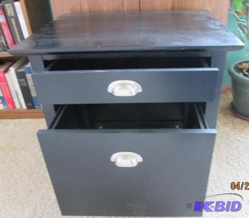 Small table in nice condition, has a top draw...