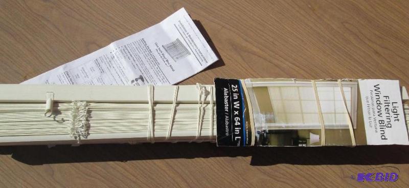 Brand new working open package lot with mount...
