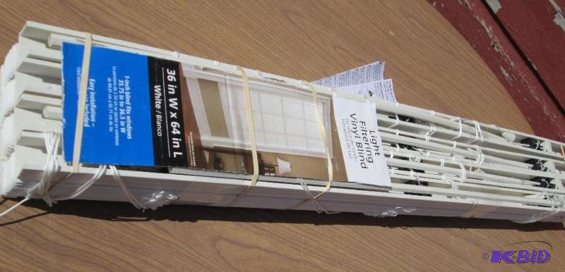 Brand new working open package lot with mount...