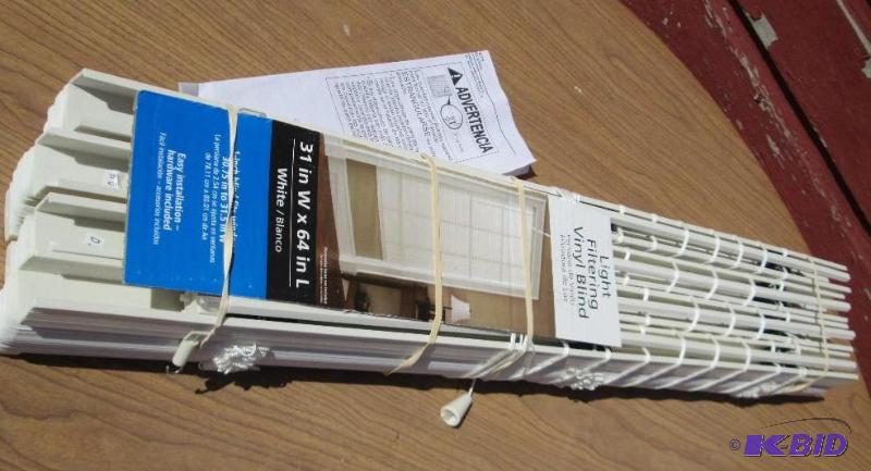 Brand new working open package lot with mount...