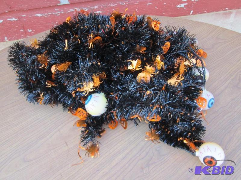 Halloween garland with light up eyeballs...