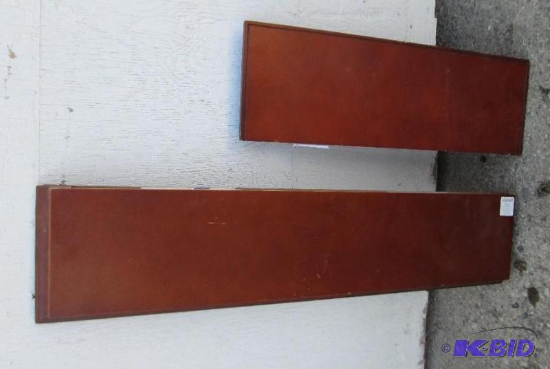 Shelves, 24 and 36&quot long, 8&quot wide...