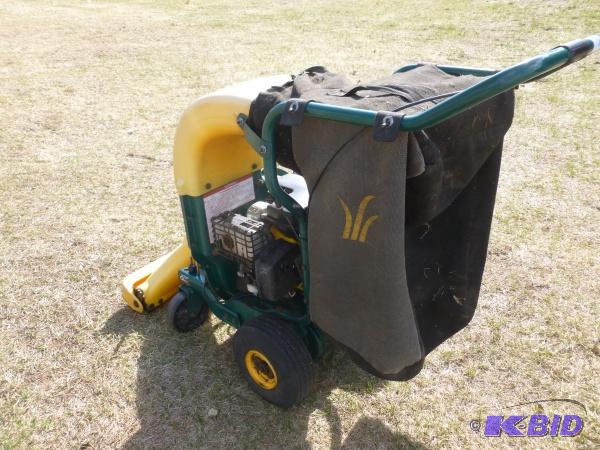 Yardman chipper shredder vacuum for deals sale