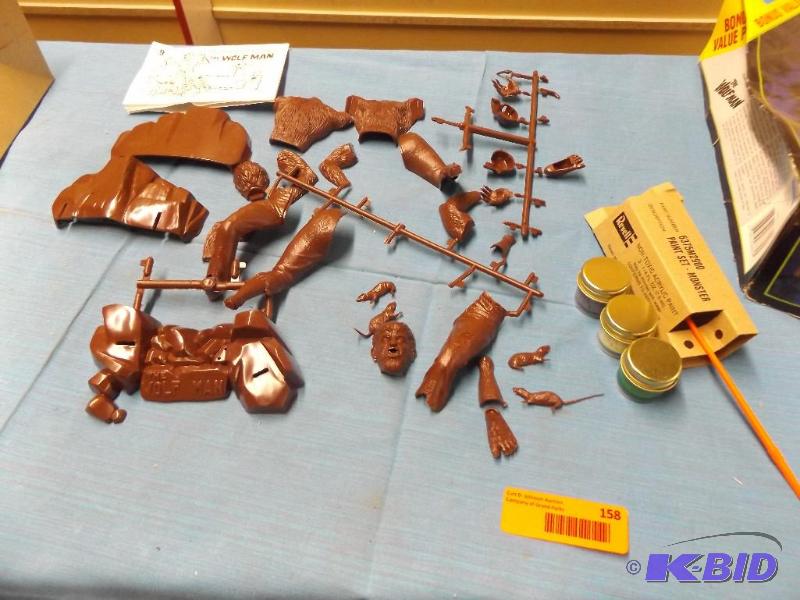 Monogram The Wolfman 18 Scale Model...