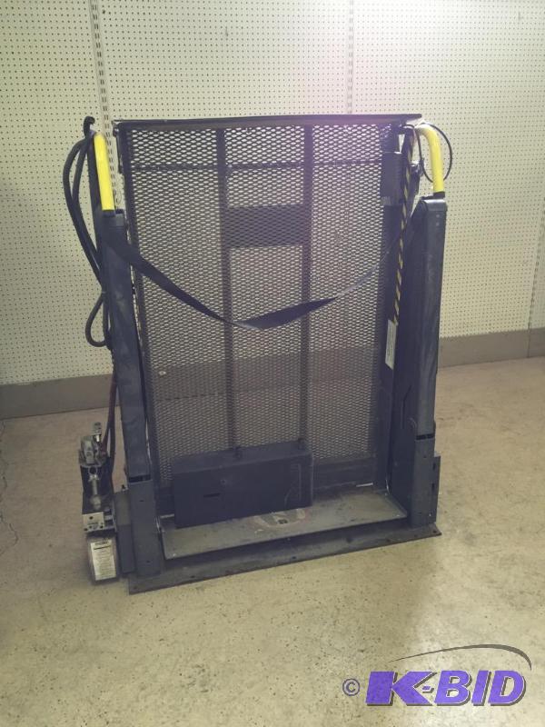 Wheelchair  Lift Ramp