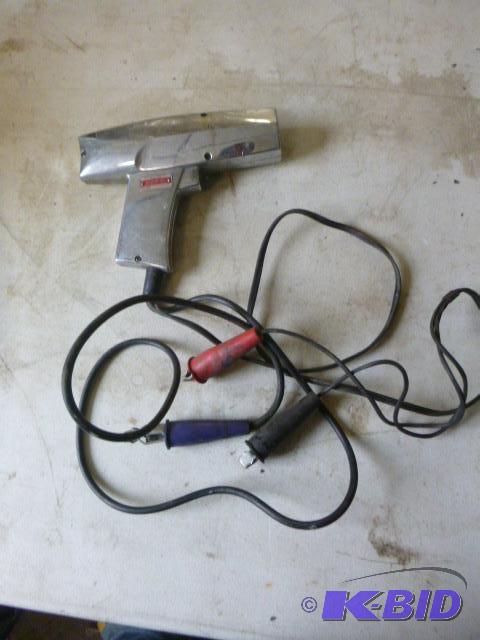 lot 120 image: Balkamp&nbsp612 Volt Timing Light...