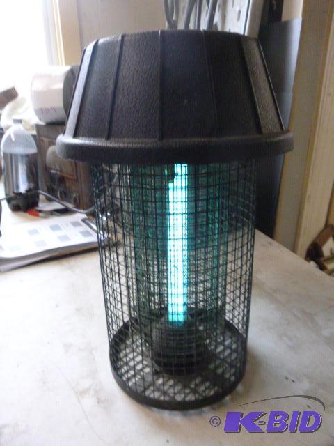 lot 126 image: Bug Zapper...