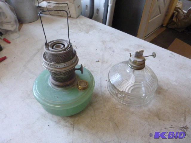 lot 192 image: 2 Vintage Oil Lamps...