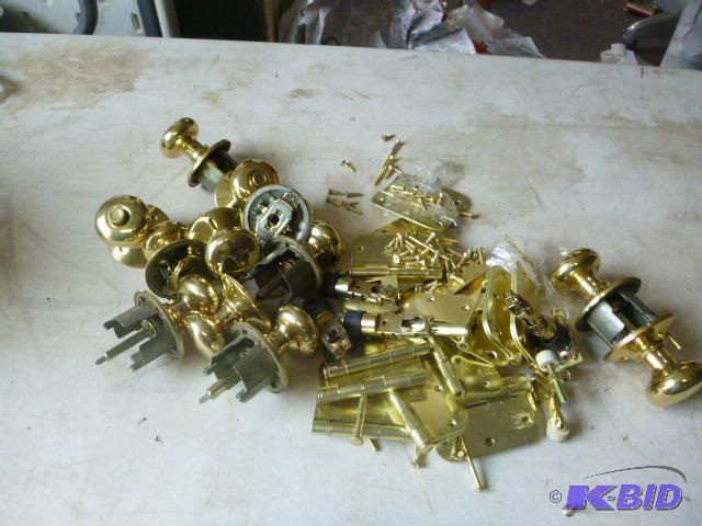 lot 31 image: Miscellaneous Door Knobs and Hinges...