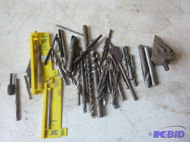 lot 64 image: Miscellaneous Bits...