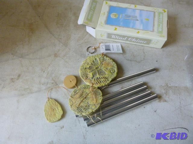 lot 75 image: Wind Chime...