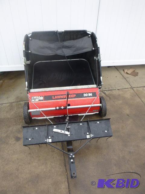 lot 84 image: Agri-Fab Thatcher and Lawn Sweeper 30"...