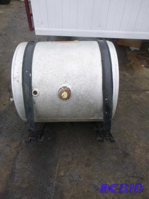 lot 97 image: Muncie Truck Tank Approximately 65 gallons....