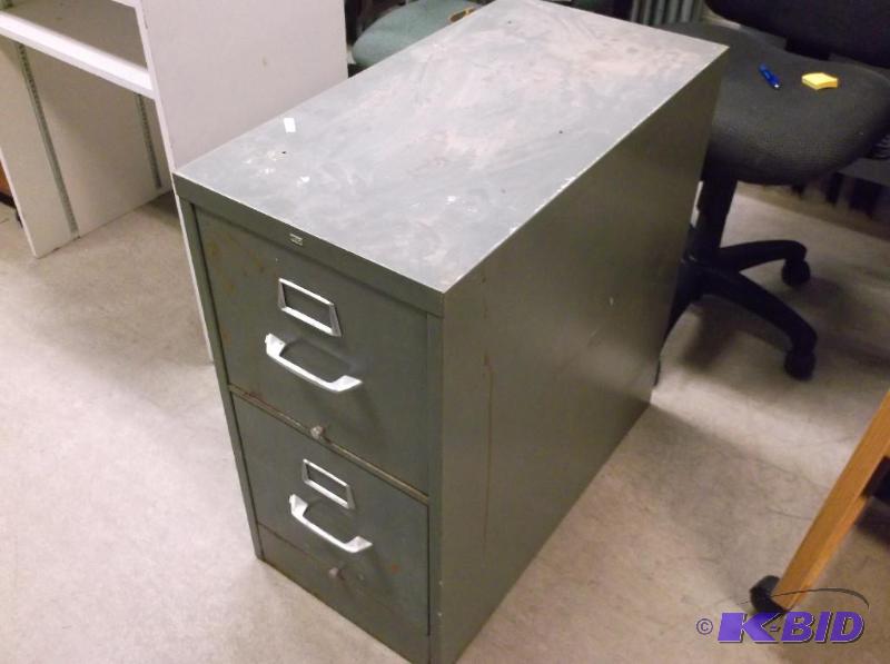 lot 151 image: Sears 2 drawer metal file cabinet in good usa...
