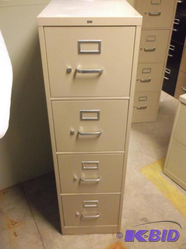 lot 174 image: Hon 4 drawer metal file cabinet in good usabl...