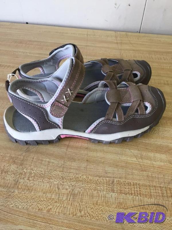 Northside Sandals - Size 10