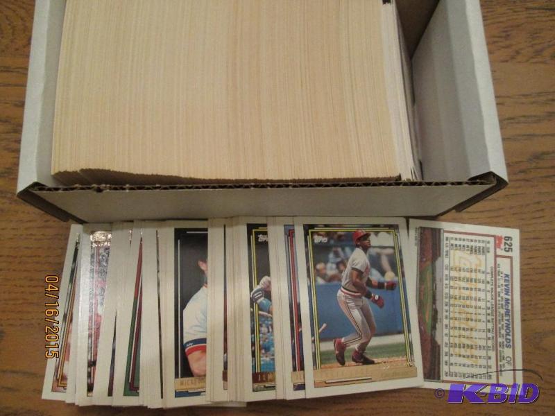 Box of 1992 Topps Gold Baseball cards...