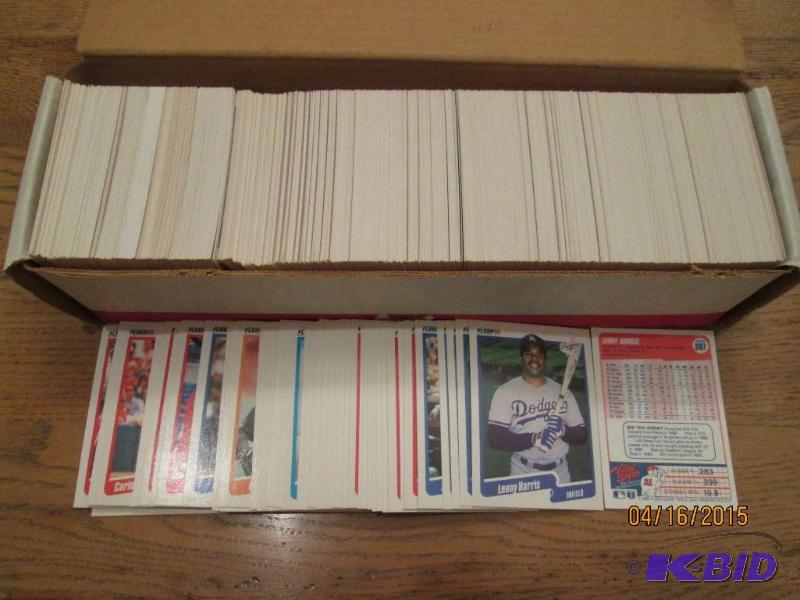 Box of 1990 Fleer baseball cards...