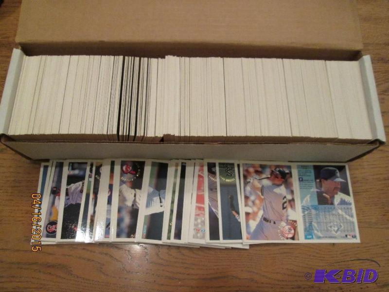 Box of 1994 Fleer baseball cards...