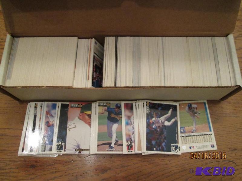 Box of 1994 Upper Deck collectors choice bas...