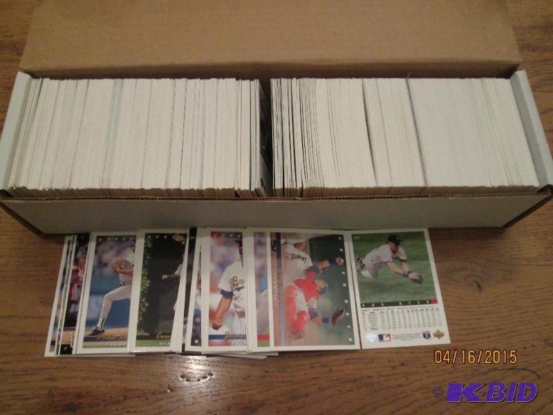 Box of 1993 Upper Deck baseball cards...