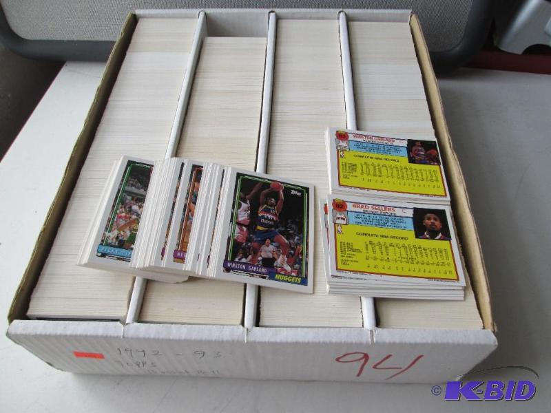 Box of 1992 - 1993 Topps Basketball cards...