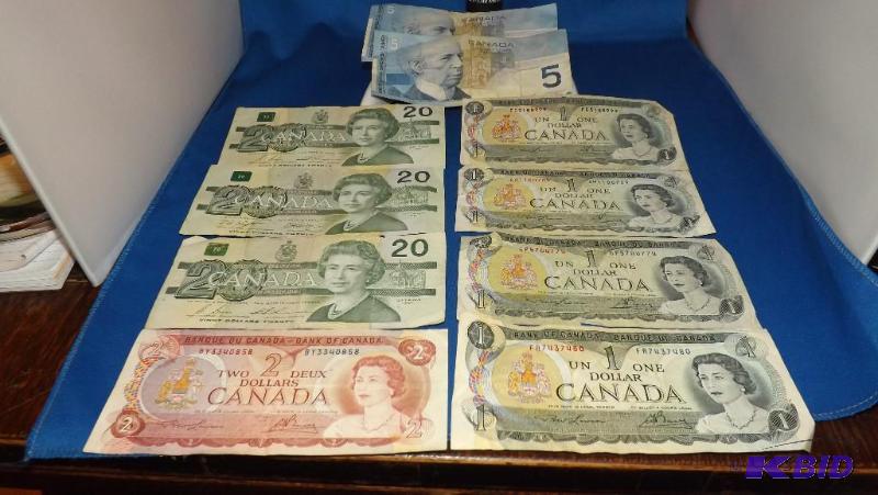 lot of Canadian Currency 3 1991 Twenty dollar...