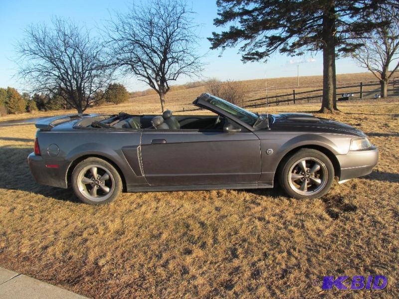 2004 Ford Mustang GT