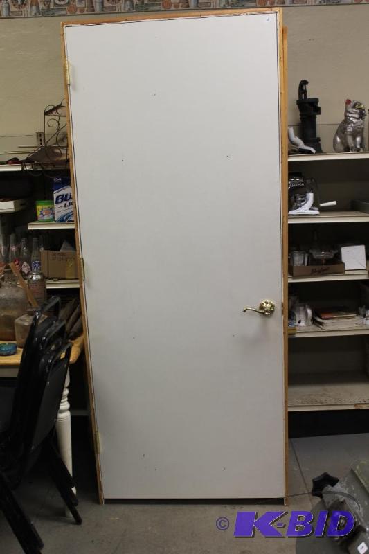 lot 13 image: Interior Door In Frame, Hallow, 80x32