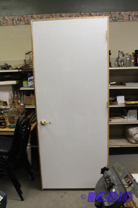 lot 15 image: Interior Door In Frame, Hallow, 80x32