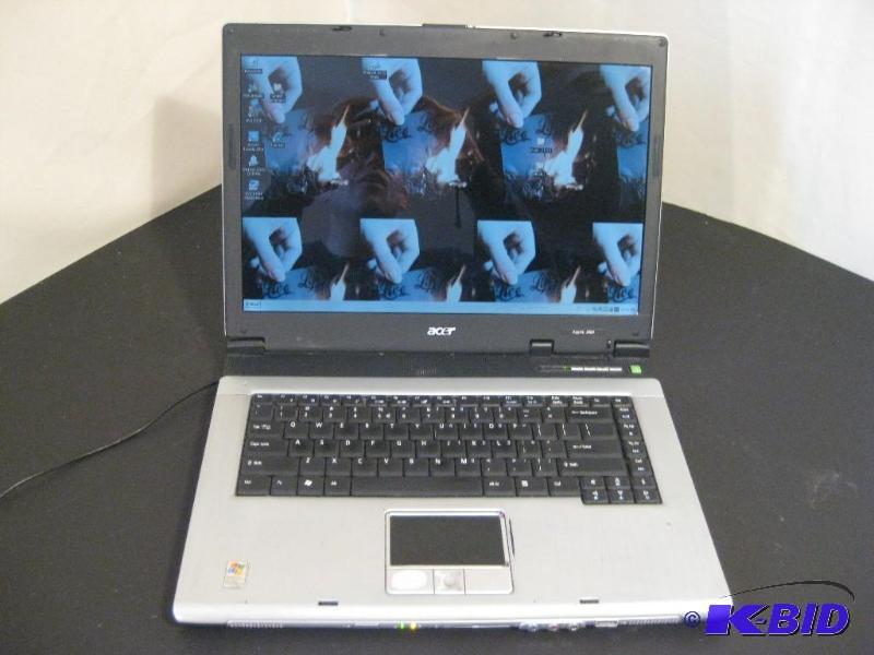 Acer Aspire 3000 Laptop Computer 15&quot Scr...