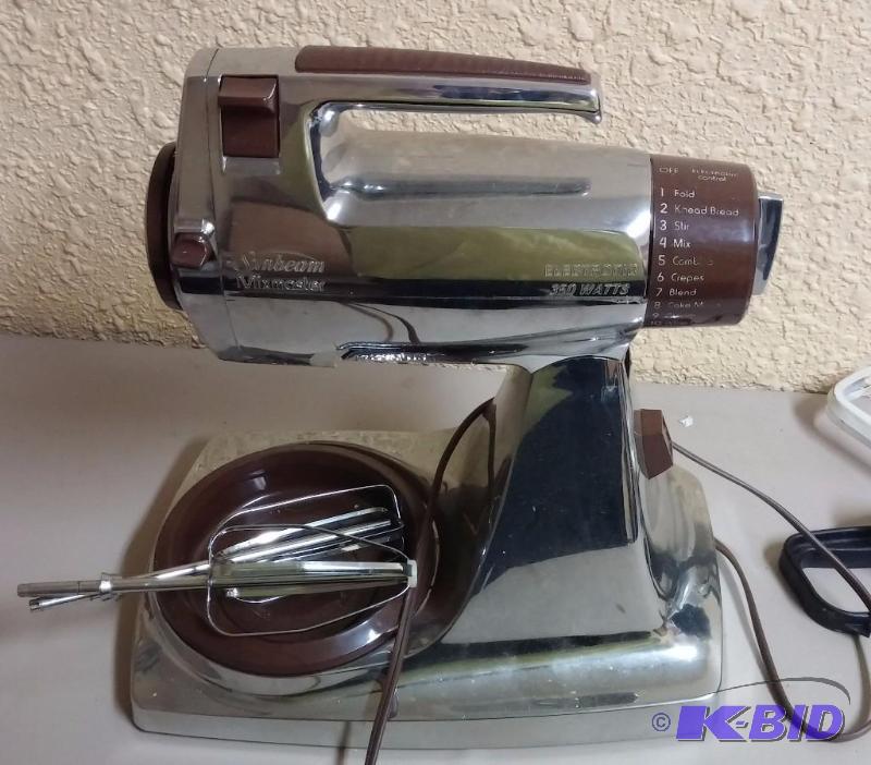 Vintage working Sunbeam Mixmaster Mixer...