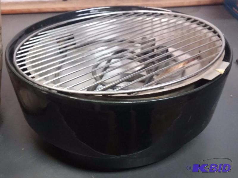 Rivel Crock Indoor Grill with all parts. Work...