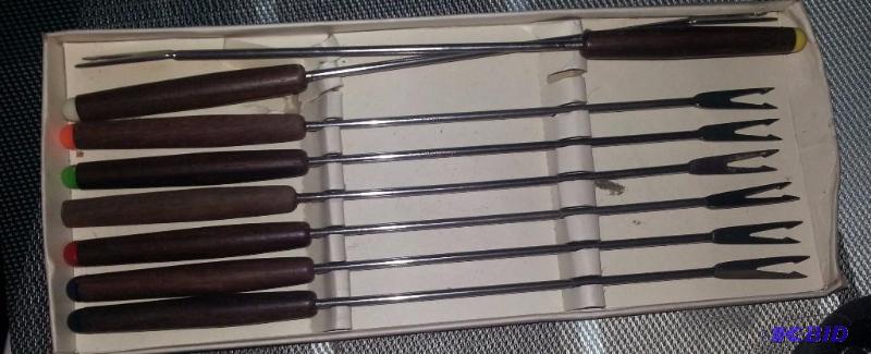 Set of Vintage Fondue Forks, color coded...