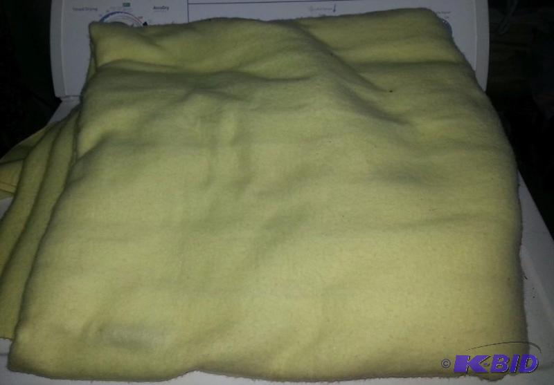 Yellow Electric Full Size Blanket...