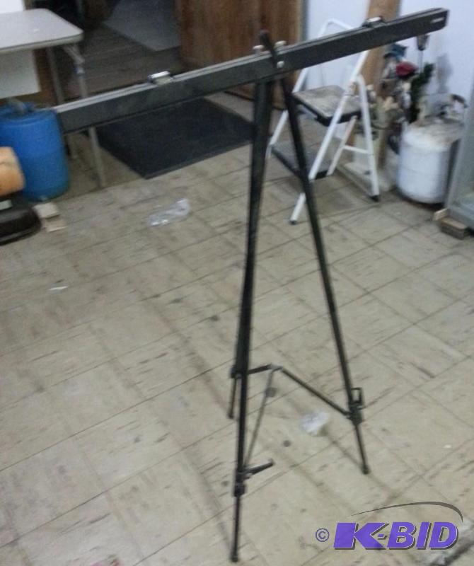 Boone Presentation Easel...