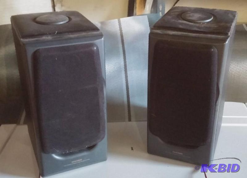 12&quot Koss Stereo Speakers...