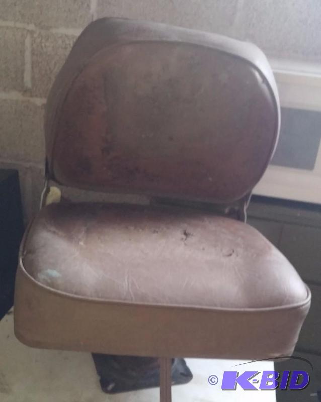 Boat Seat as shown. Needs to be cleaned but a...