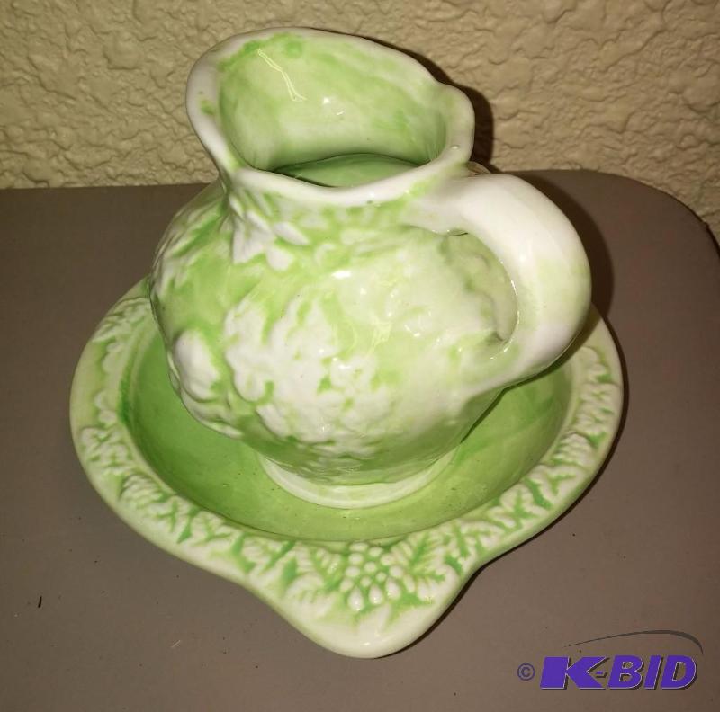Vintage Water Jug and Basin Planter 5&quot t...