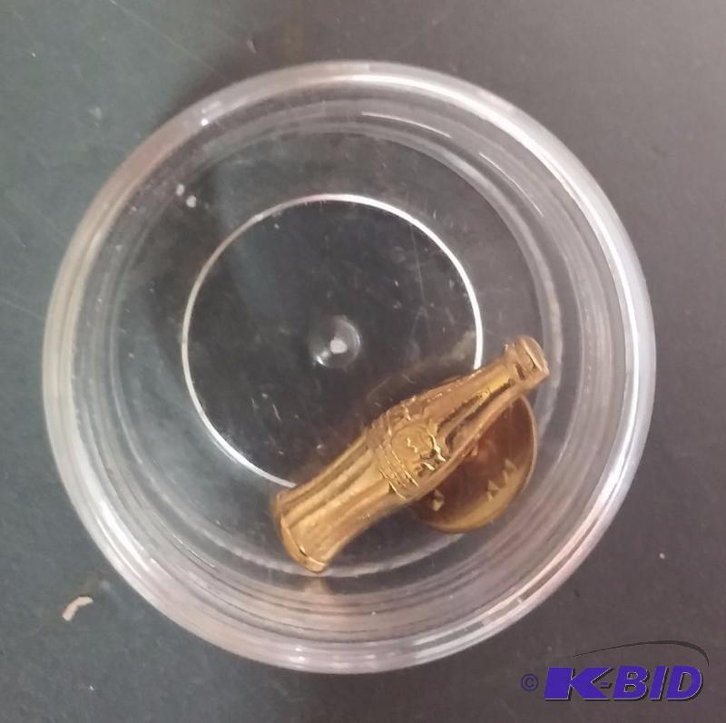 Vintage Coke Gold Pin...