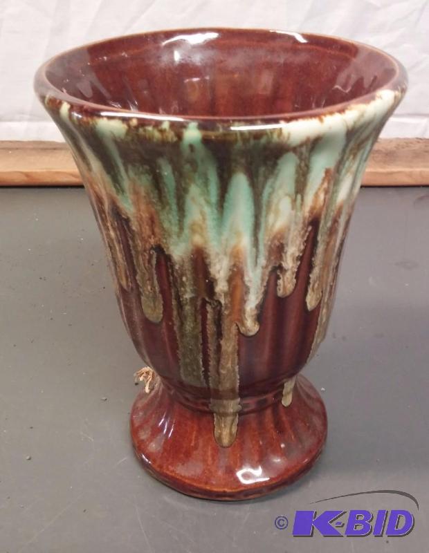 Vintage RRP Co Pottery Vase 9&quot NO CHIPS,...