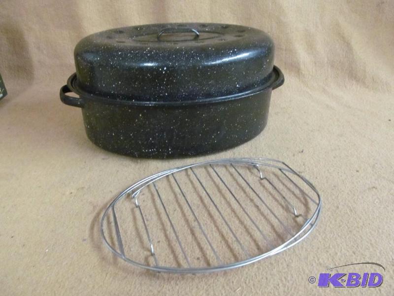 Roasting pan