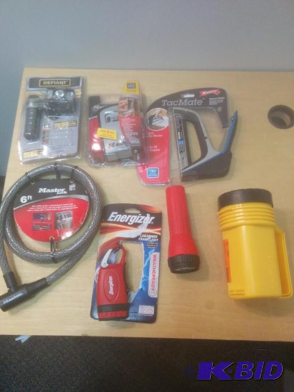 7 Item Lot Flashlights and More.