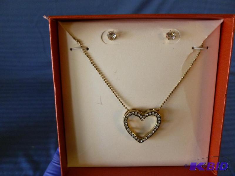 lot 144 image: Beautiful necklace and earring set, new in th...
