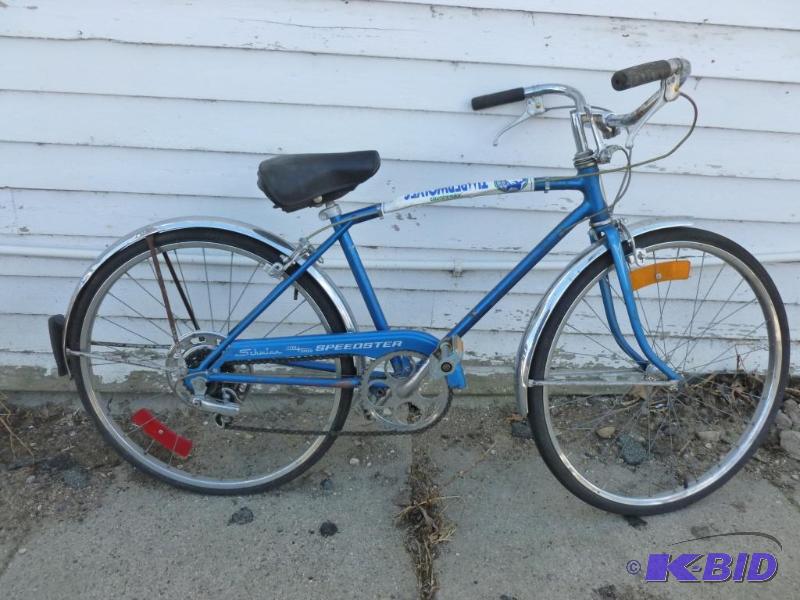 lot 178 image: Vintage Schwinn Five Speed Speedster&nbsp15....